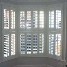 Good ventilation PVC shutter window with pvc panel