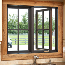 Aluminum casement window