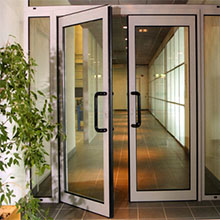 Customized Frameless Tempered Glass Swing Shower Door